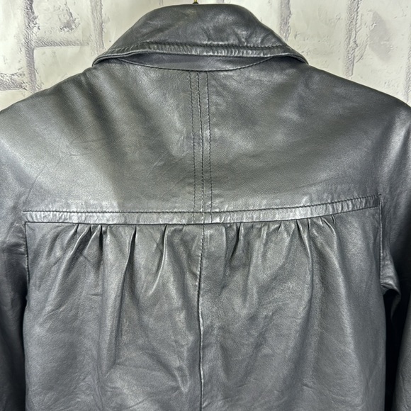 Liz Claiborne Black Lamb Leather Jacket Cropped Snap Front Peter Pan Collar - Picture 7 of 12